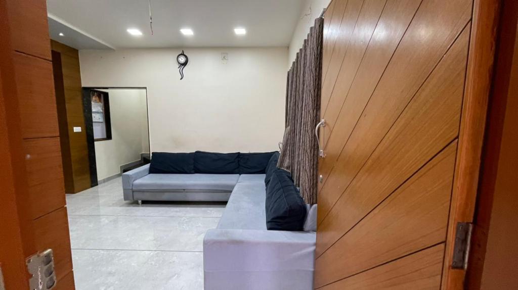 4 Bhk Bungalow for Sale in Kudasan